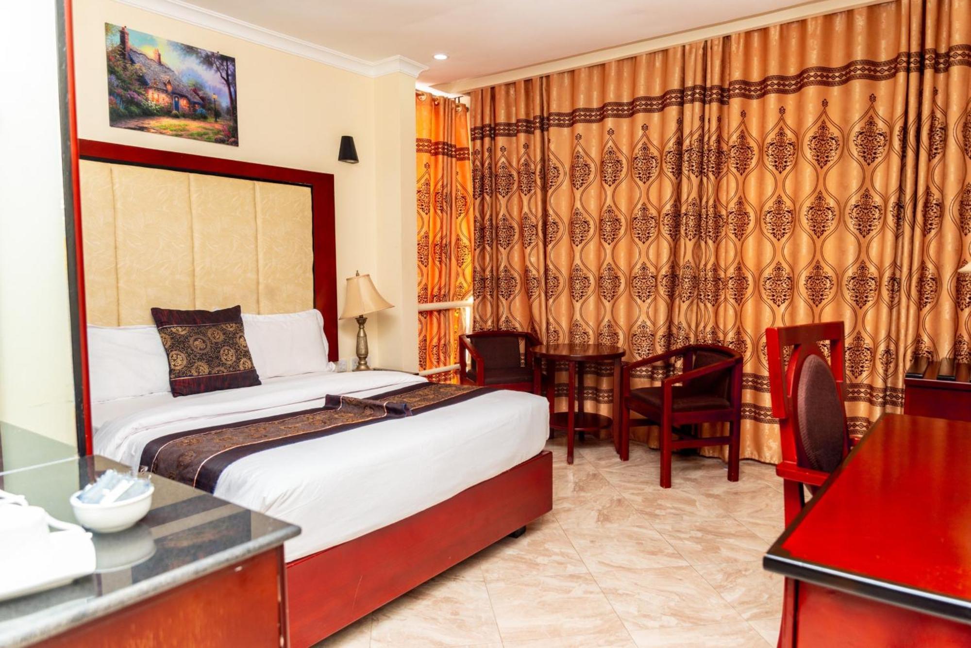 Nyumbani Hotel And Resorts แทนกา ภายนอก รูปภาพ